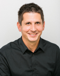 Dr. Robert Fitzka